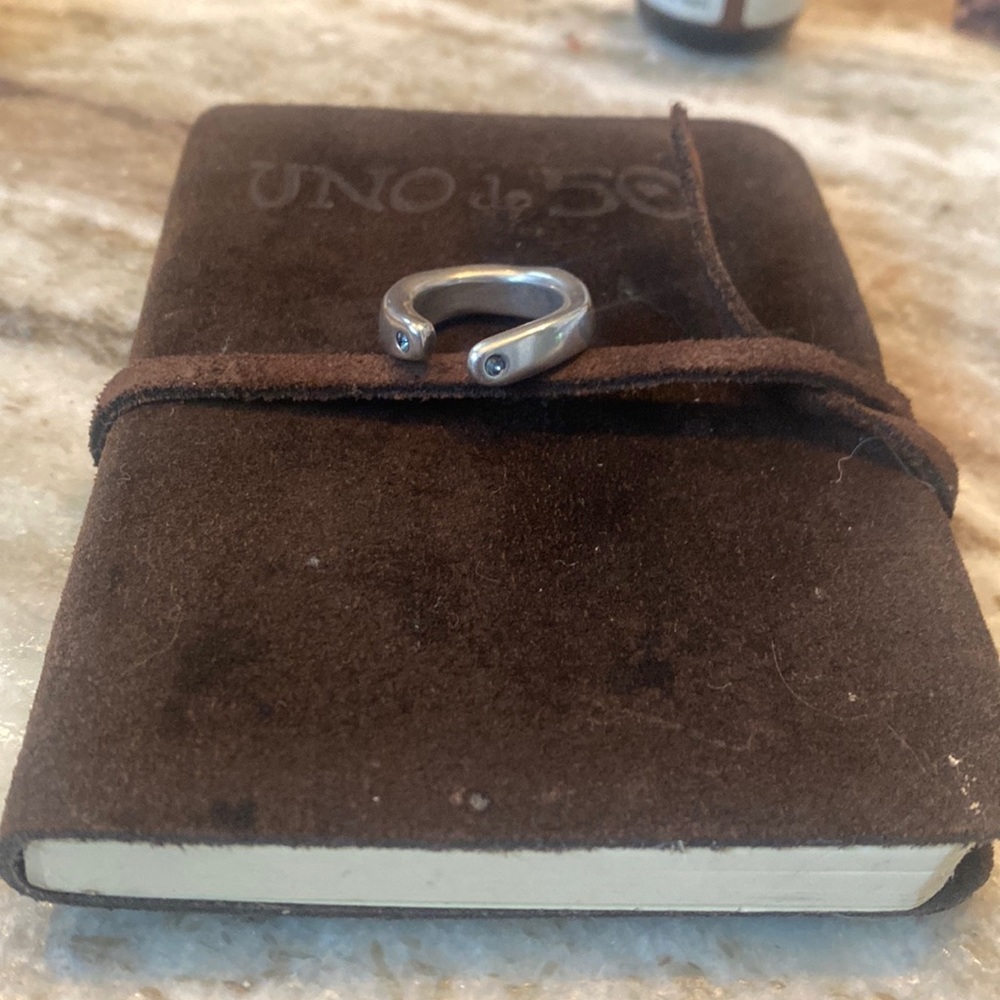 Uno de 50 ring and little notebook size 6